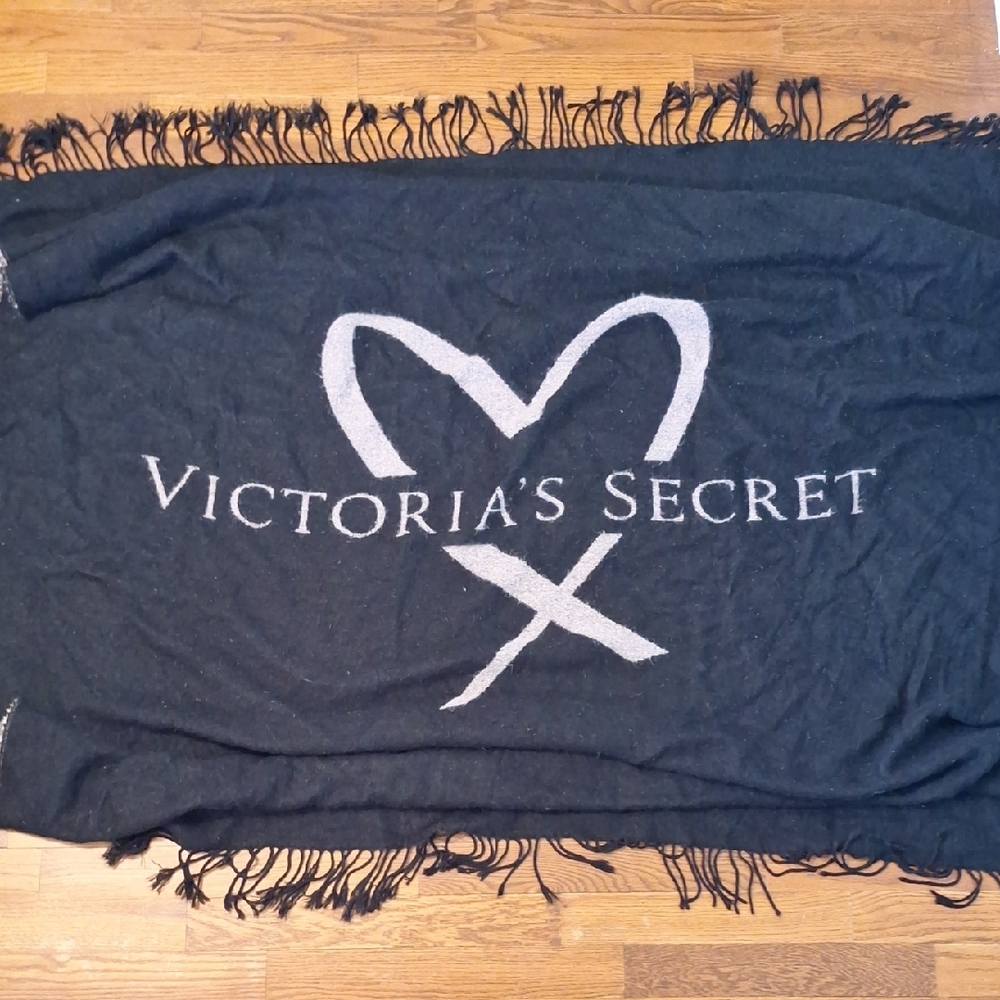 Victorias Secret Black Tassel Throw Blanket